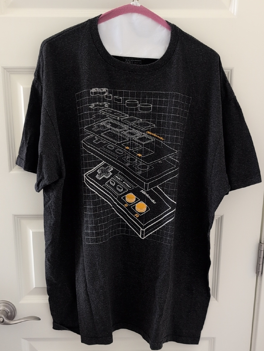 NINTENDO Graphic T-Shirt with Game Controller Graphic Size XXL